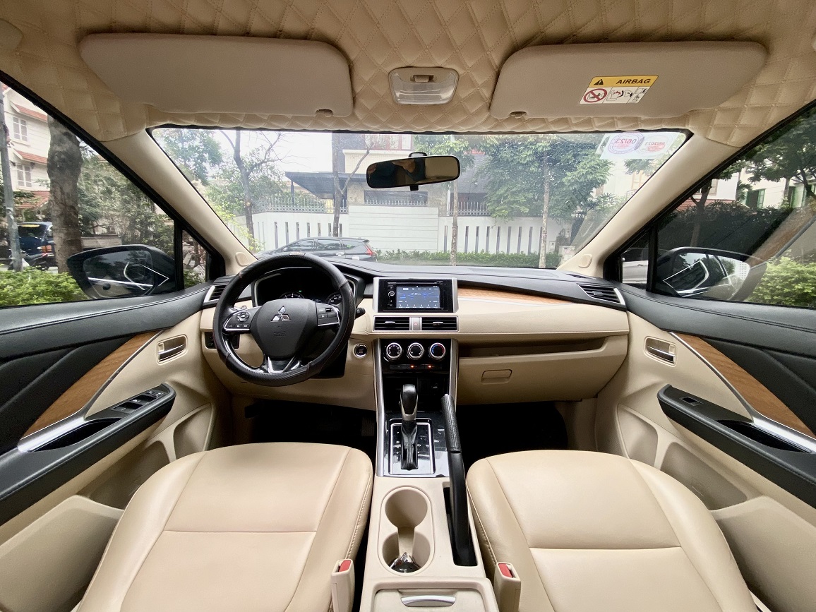 Mitsubishi Xpander 1.5 AT 2019 màu đen (Đã bán)