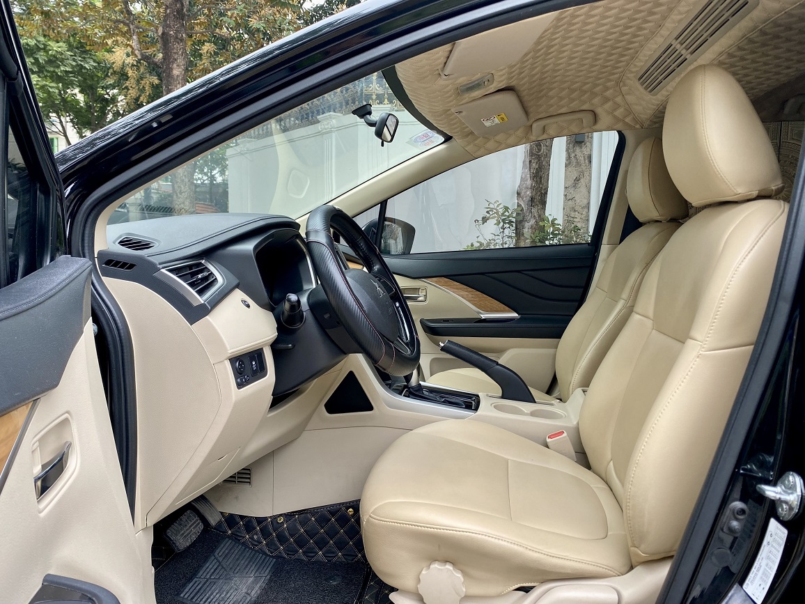 Mitsubishi Xpander 1.5 AT 2019 màu đen (Đã bán)