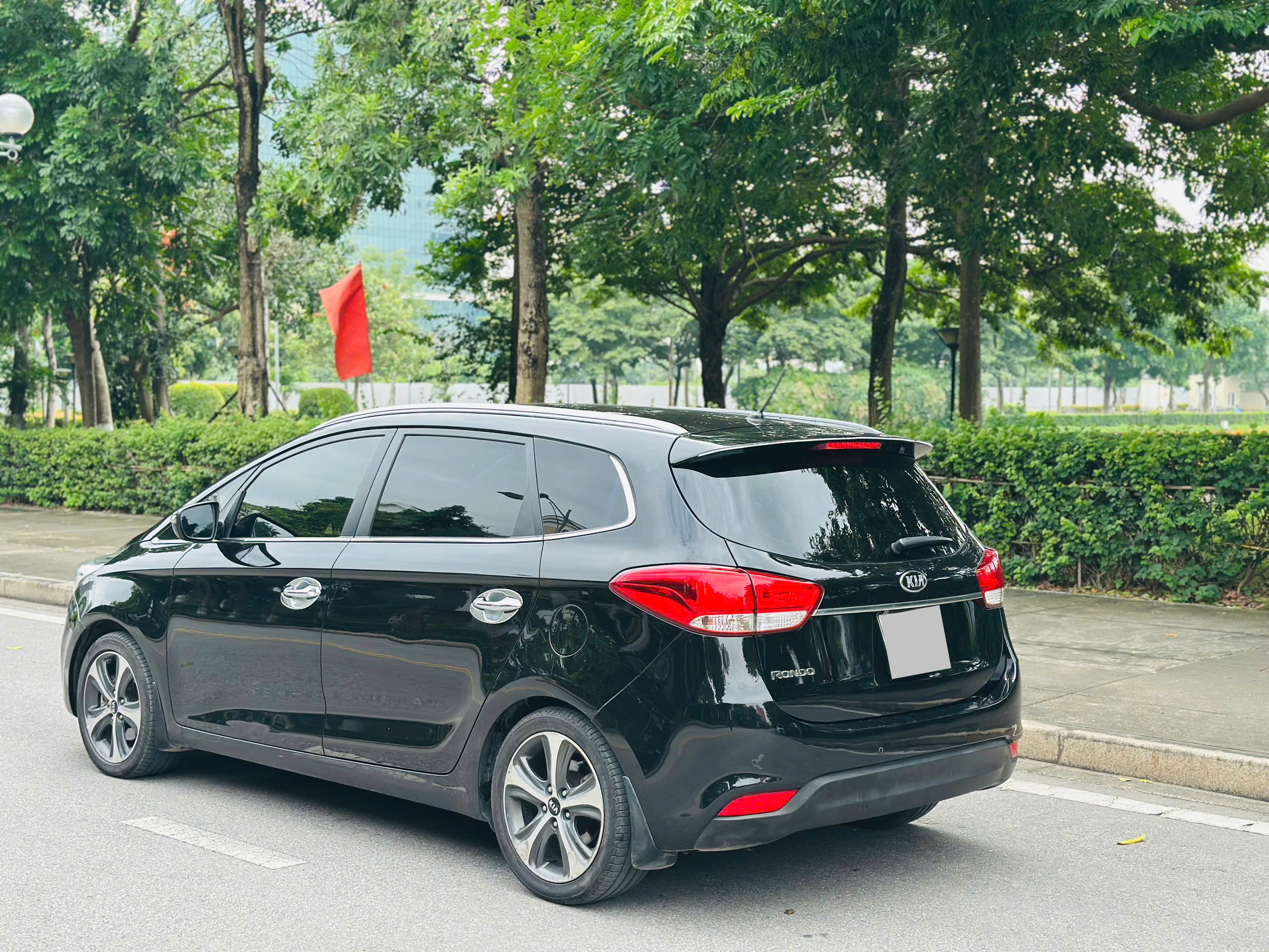 Xe Kia Rondo 2.0 GAT 2015