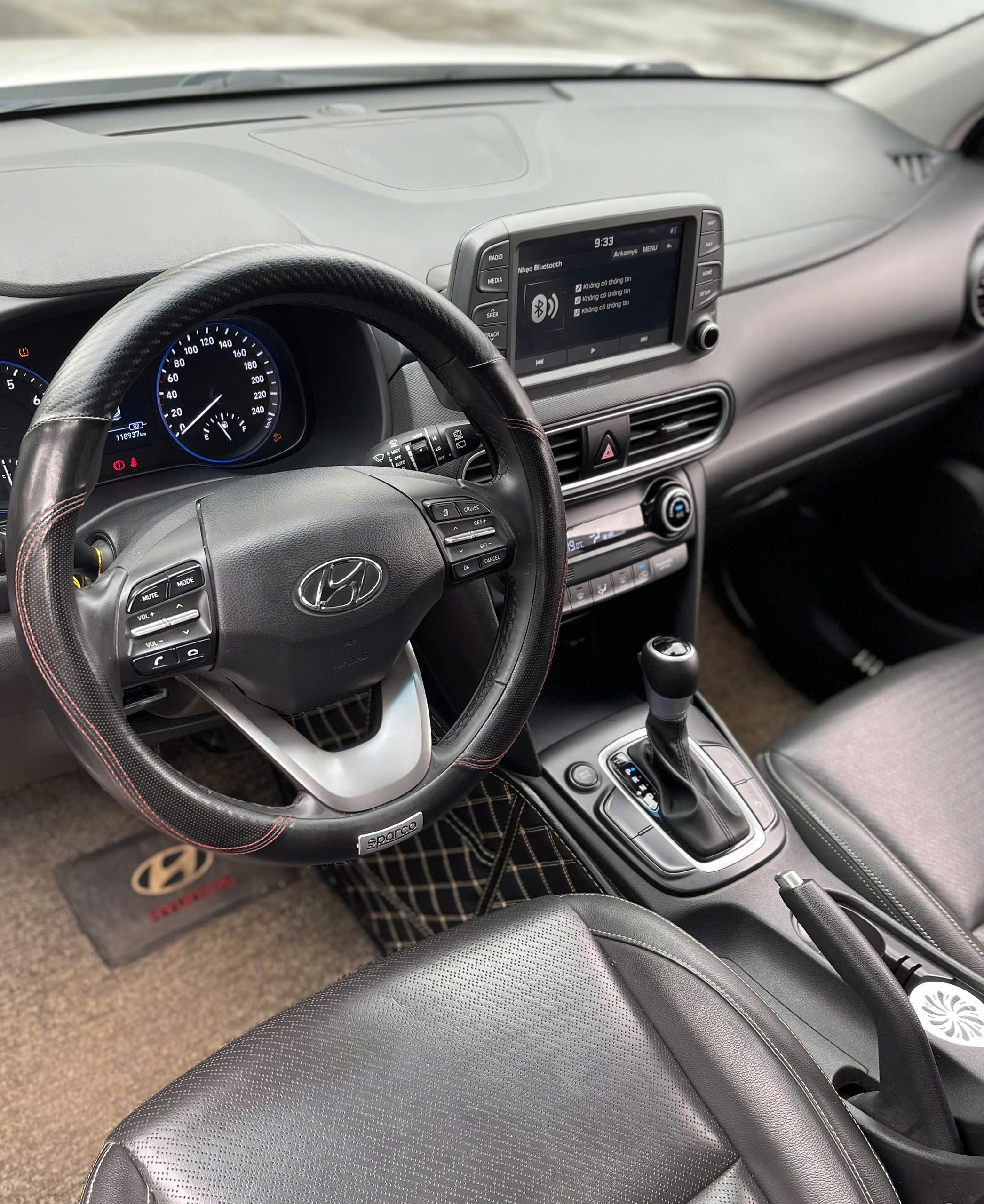 Hyundai Kona 2.0ATH 2021 màu trắng