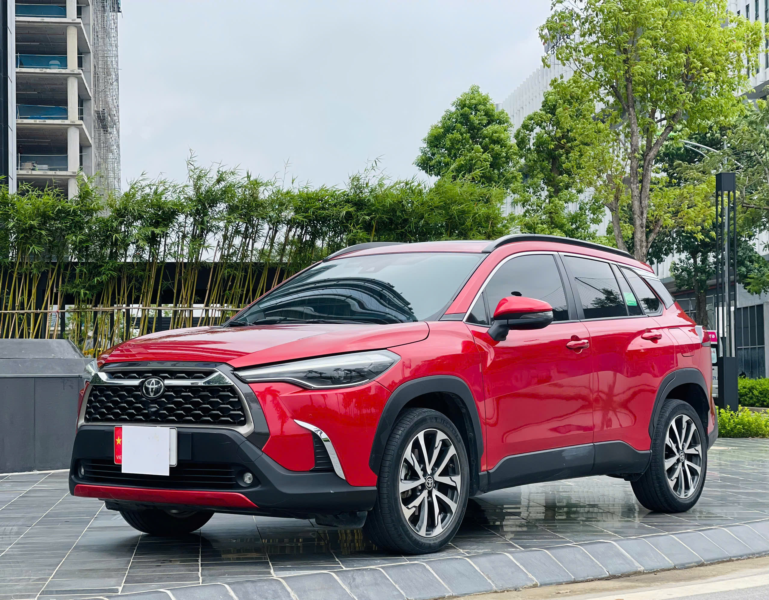 Toyota Corolla Cross 1.8V 2021 màu đỏ