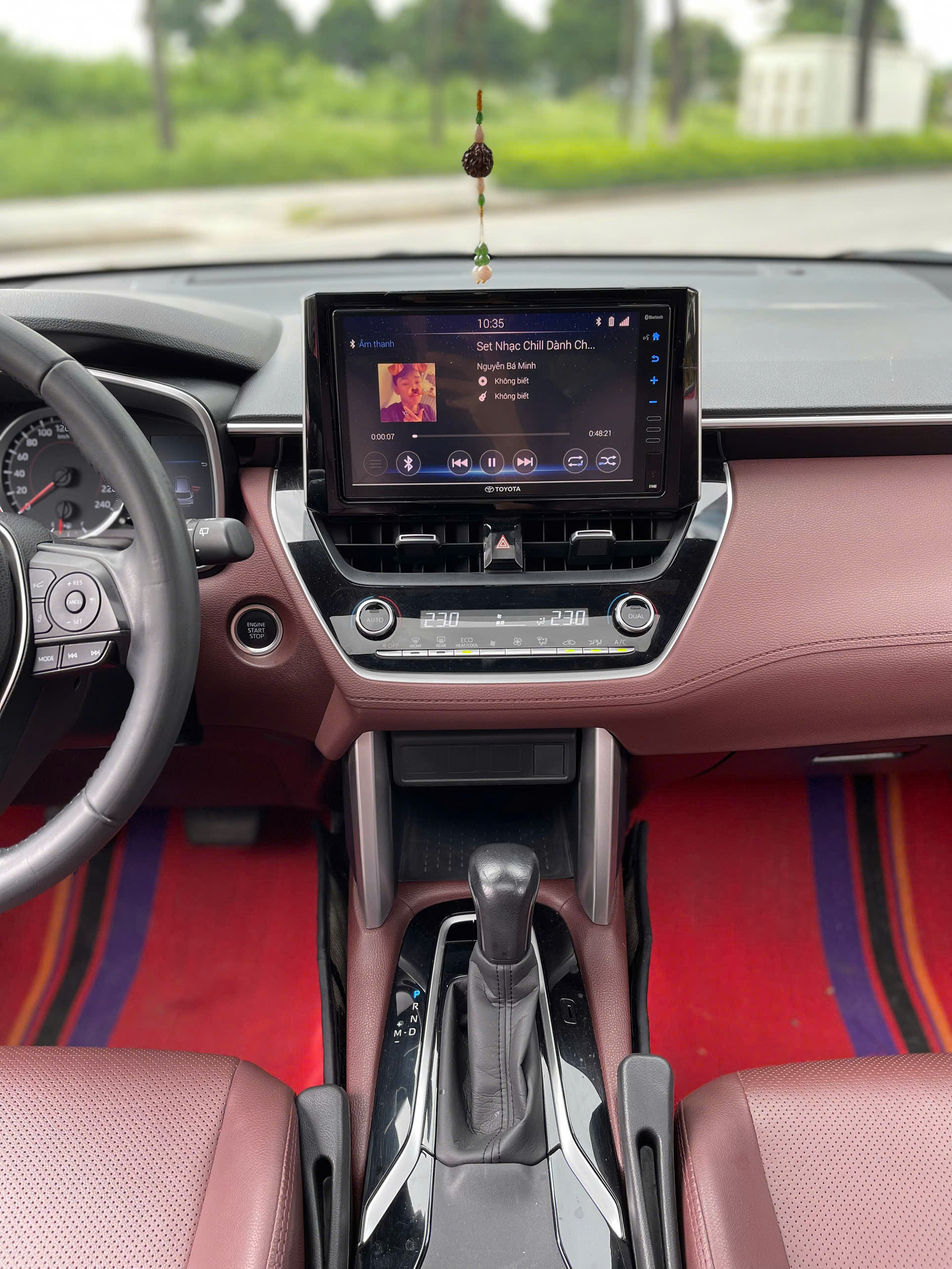 Toyota Corolla Cross 1.8V 2021 màu đỏ