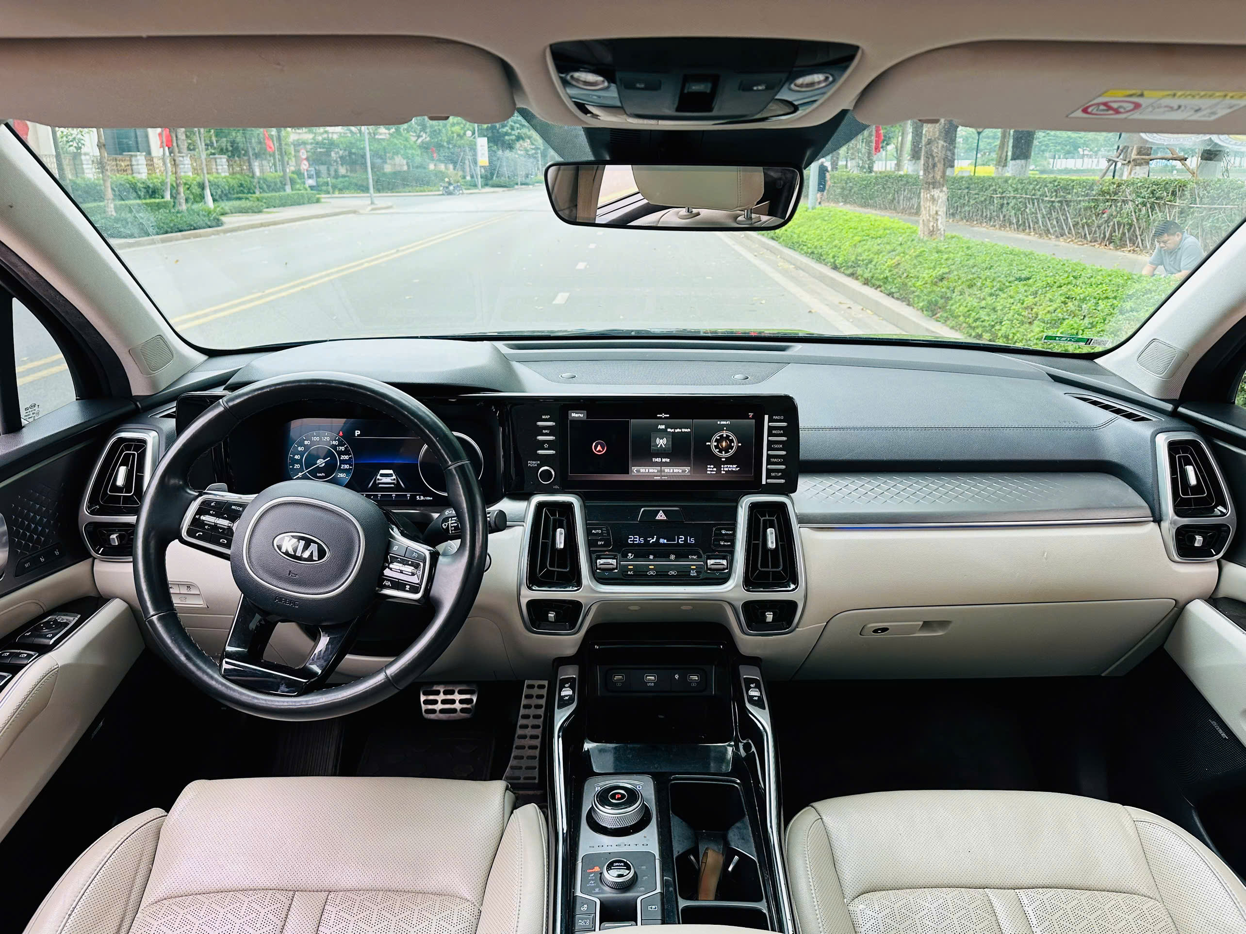 Kia Sorento Signature 2.2 AT AWD 7S Full Dầu màu đen