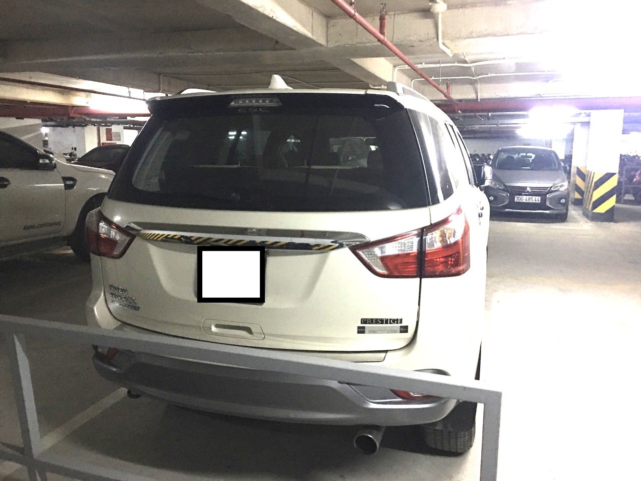 Isuzu Mu-X Prestige 4x2