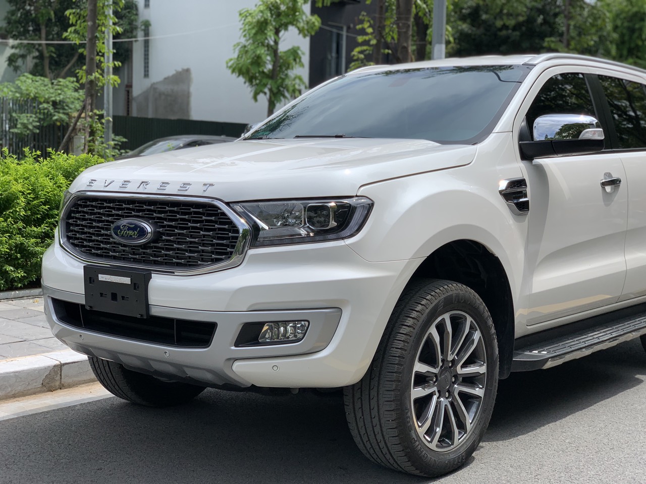 Ford Everest Titanium 2.0L 4x2 AT 2022 (đã bán)