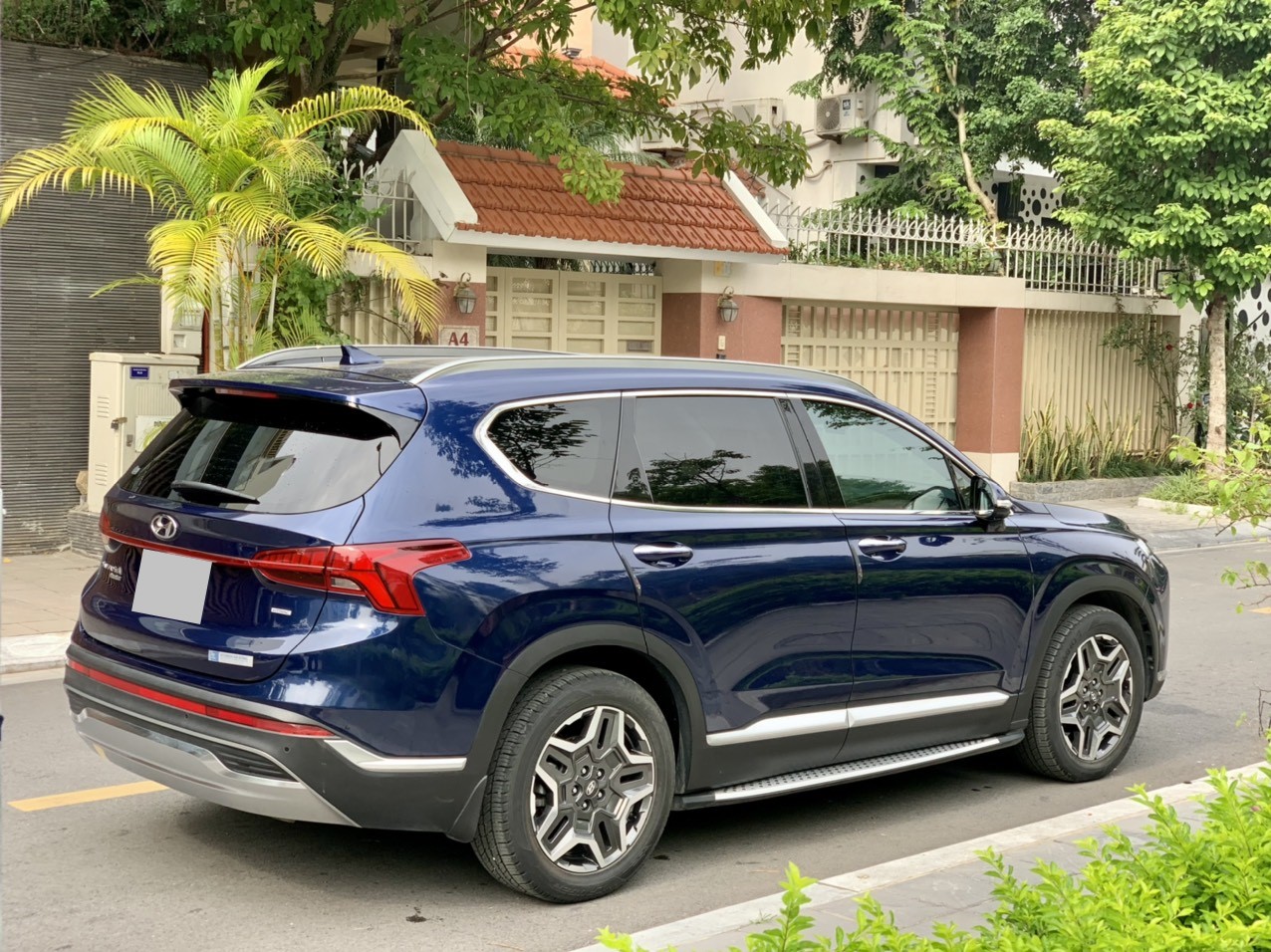 Hyundai Santafe full xăng cao cấp 2.5L 2021 màu xanh (Đã bán)