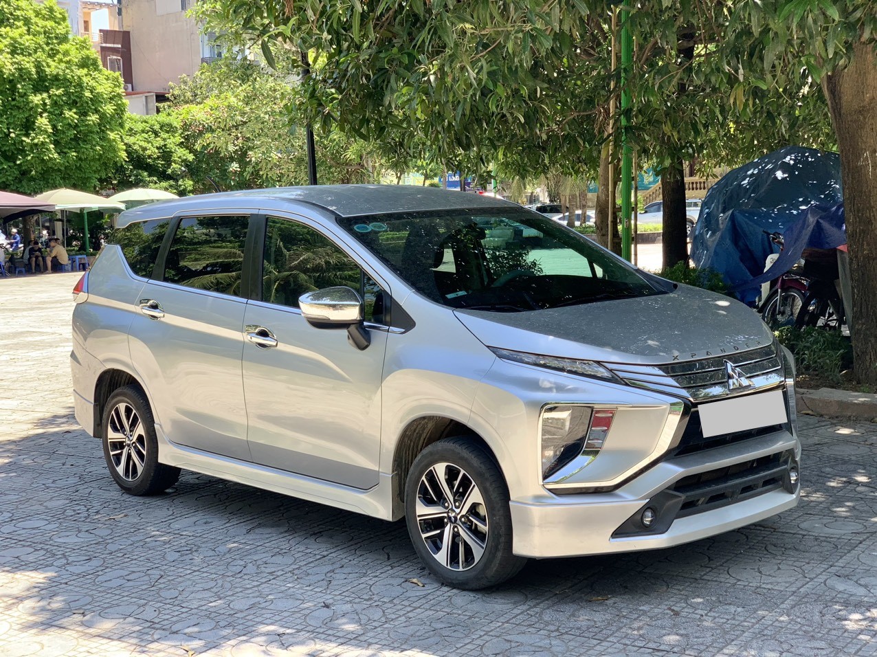 Mitsubishi Xpander 1.5AT 2018 ĐKLĐ 2019 màu bạc (Đã bán)