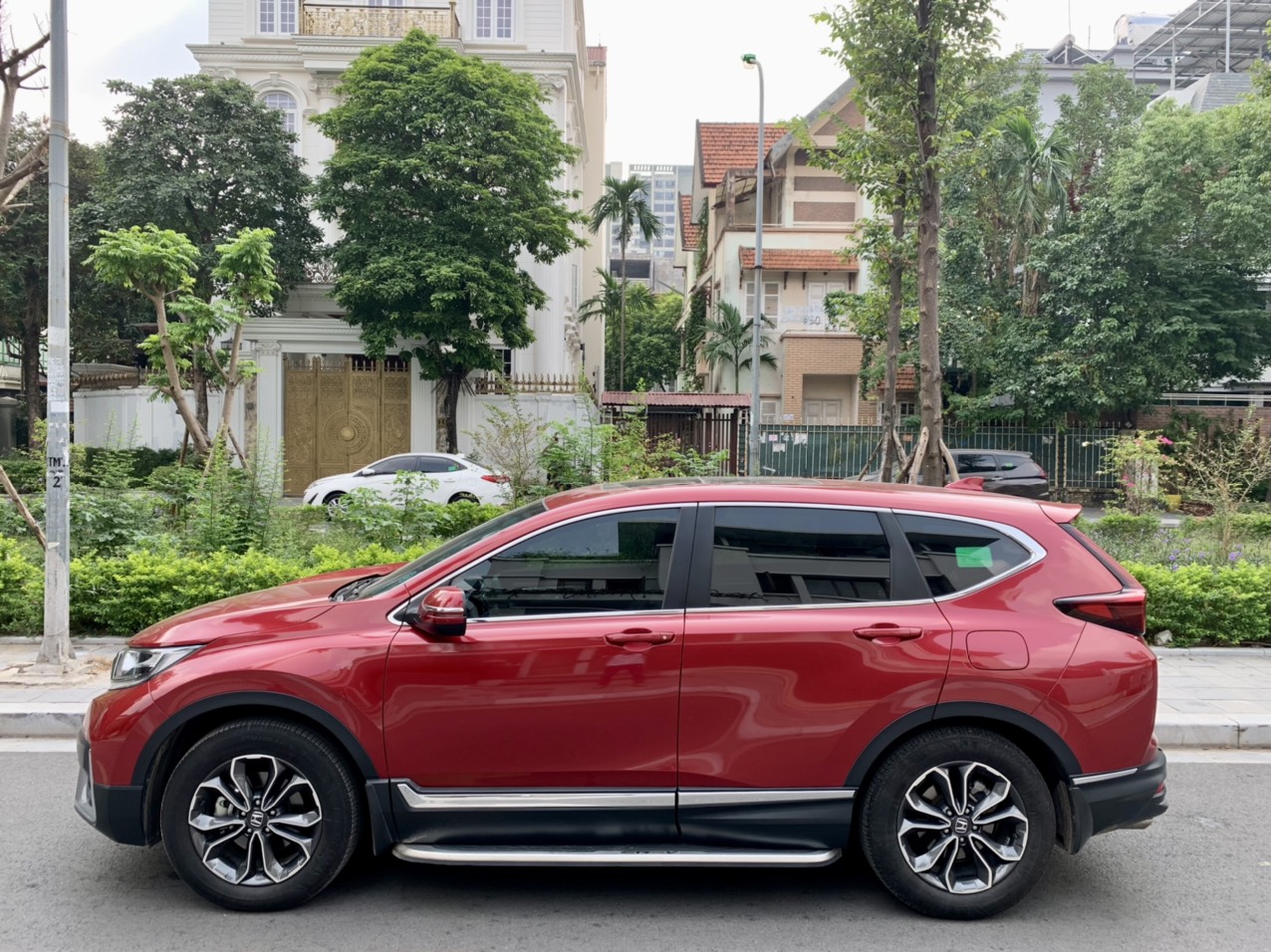 Honda CRV-L 1.5 Turbo Sensing 2020 màu đỏ (Đã bán)