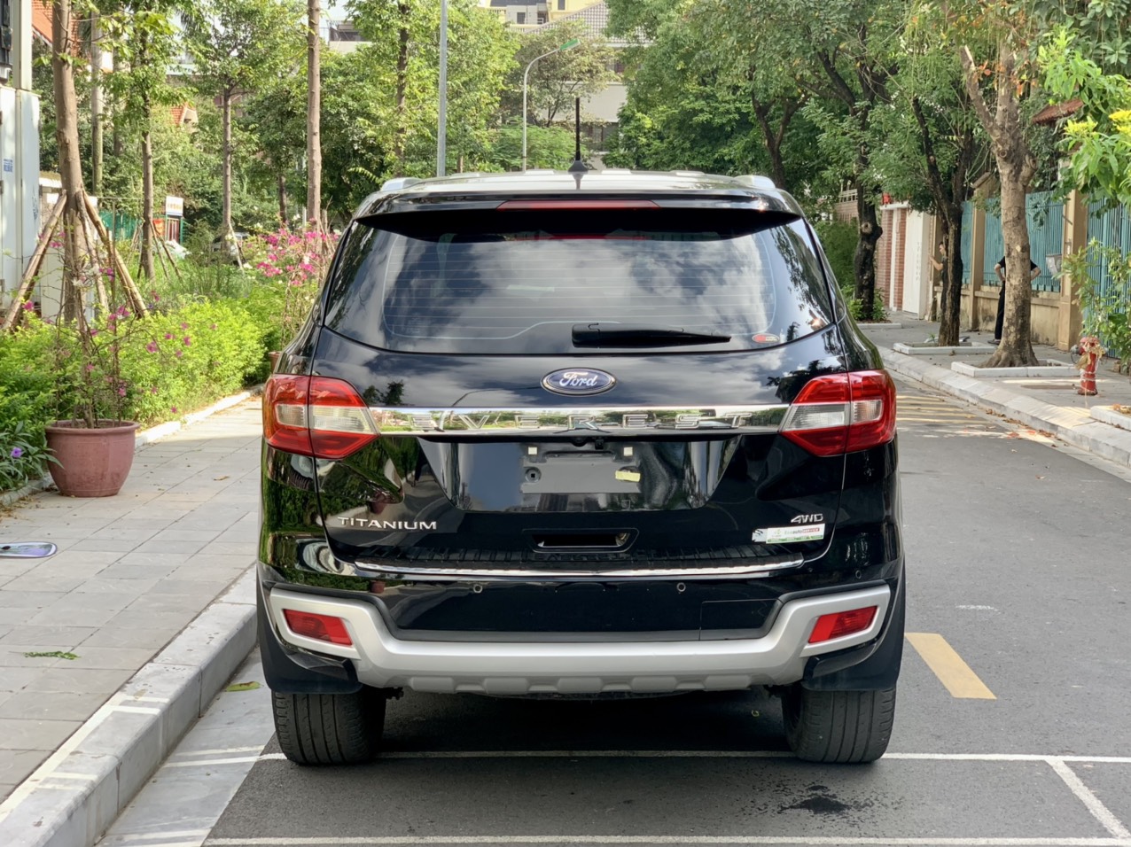 Ford Everest Titanium 4x4 2021 màu đen (Đã bán)
