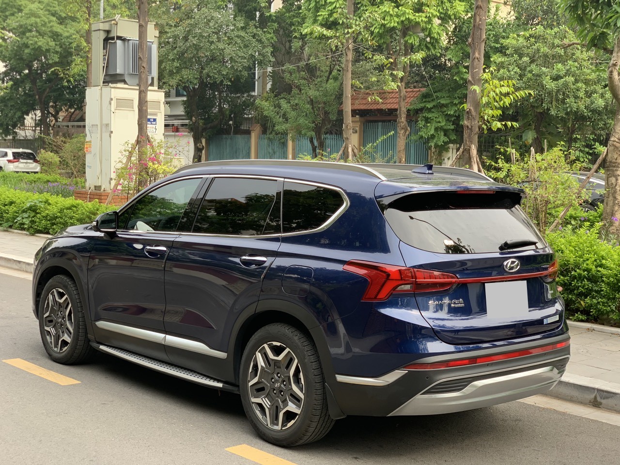 Hyundai Santafe full xăng cao cấp 2.5L 2021 màu xanh (Đã bán)