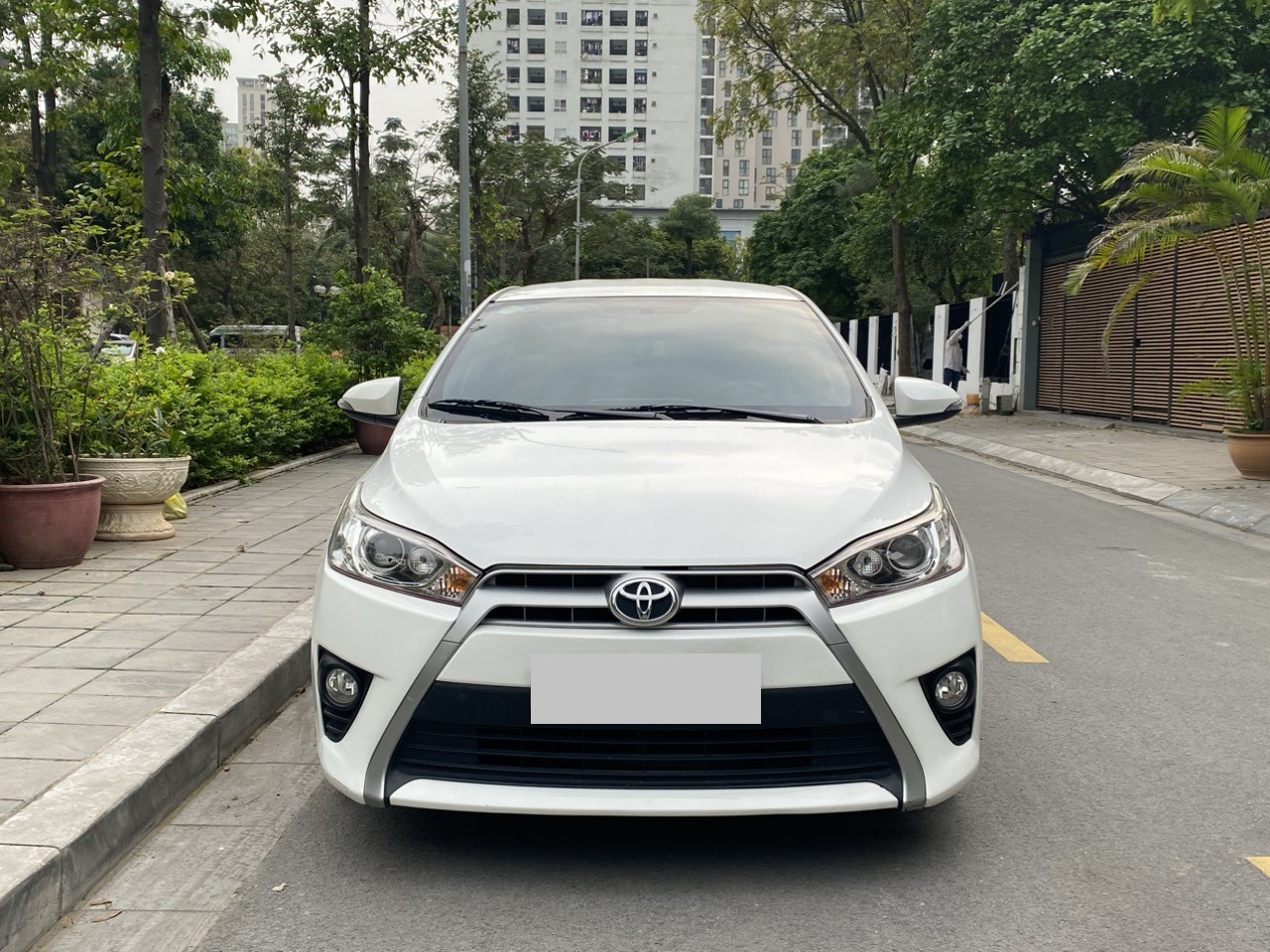 Toyota Yaris 1.3G 2016 màu trắng (đã bán)