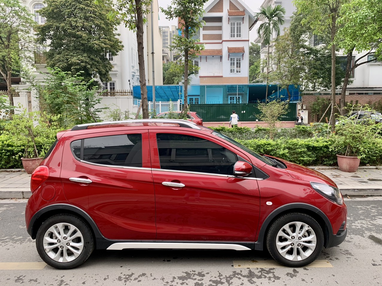 Vinfast Fadil Base 2021 màu đỏ (đã bán)