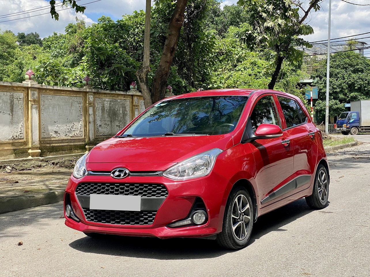 Hyundai I10 1.2AT 2017 màu đỏ (đã bán)