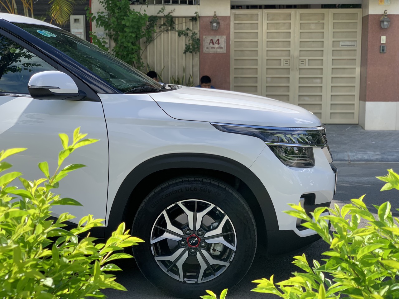 Kia Seltos 1.4 turbo Premium 2022 màu trắng (đã bán)