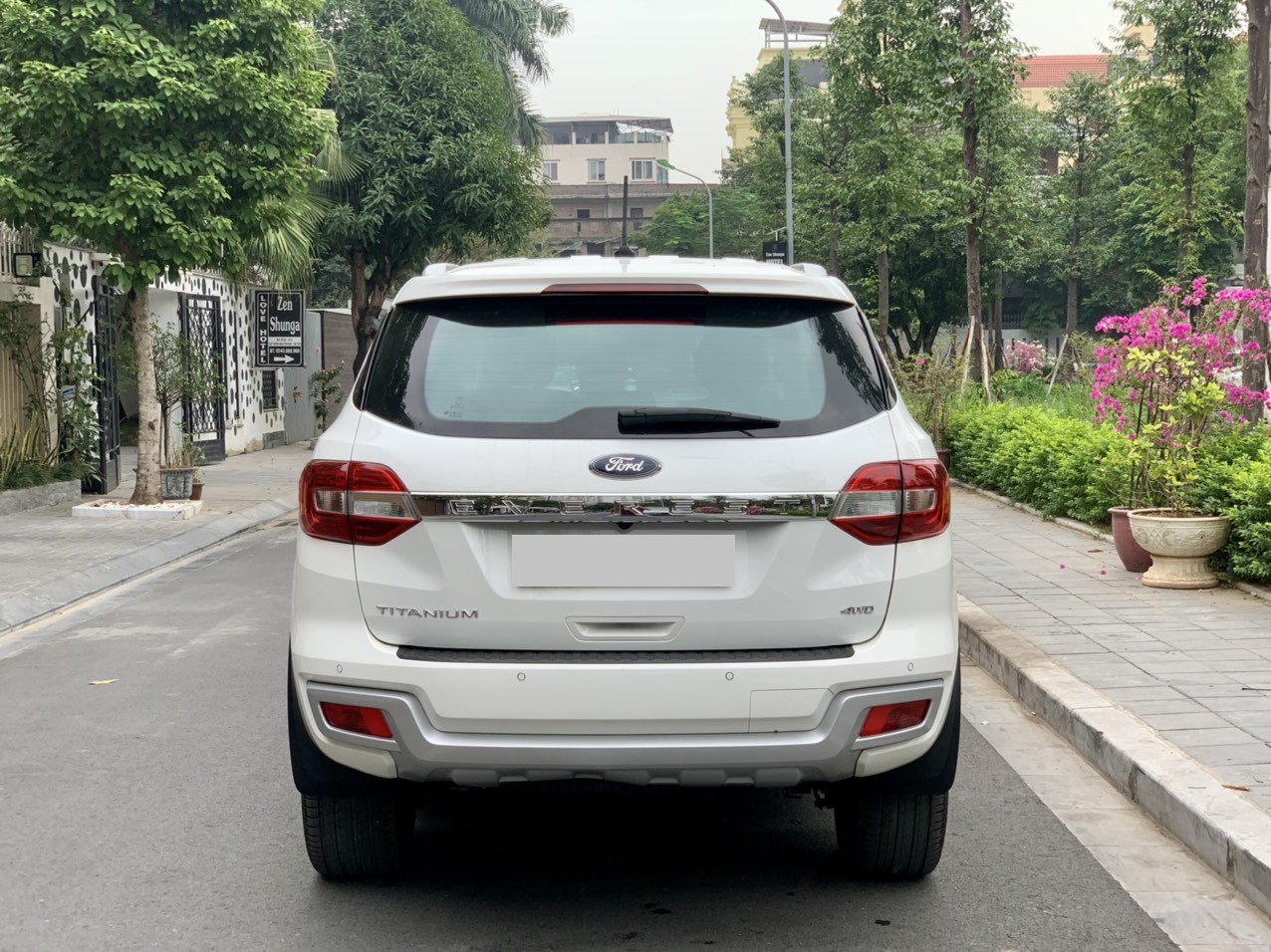 Ford Everest Titanium 4x4 2019 màu trắng (Đã bán)