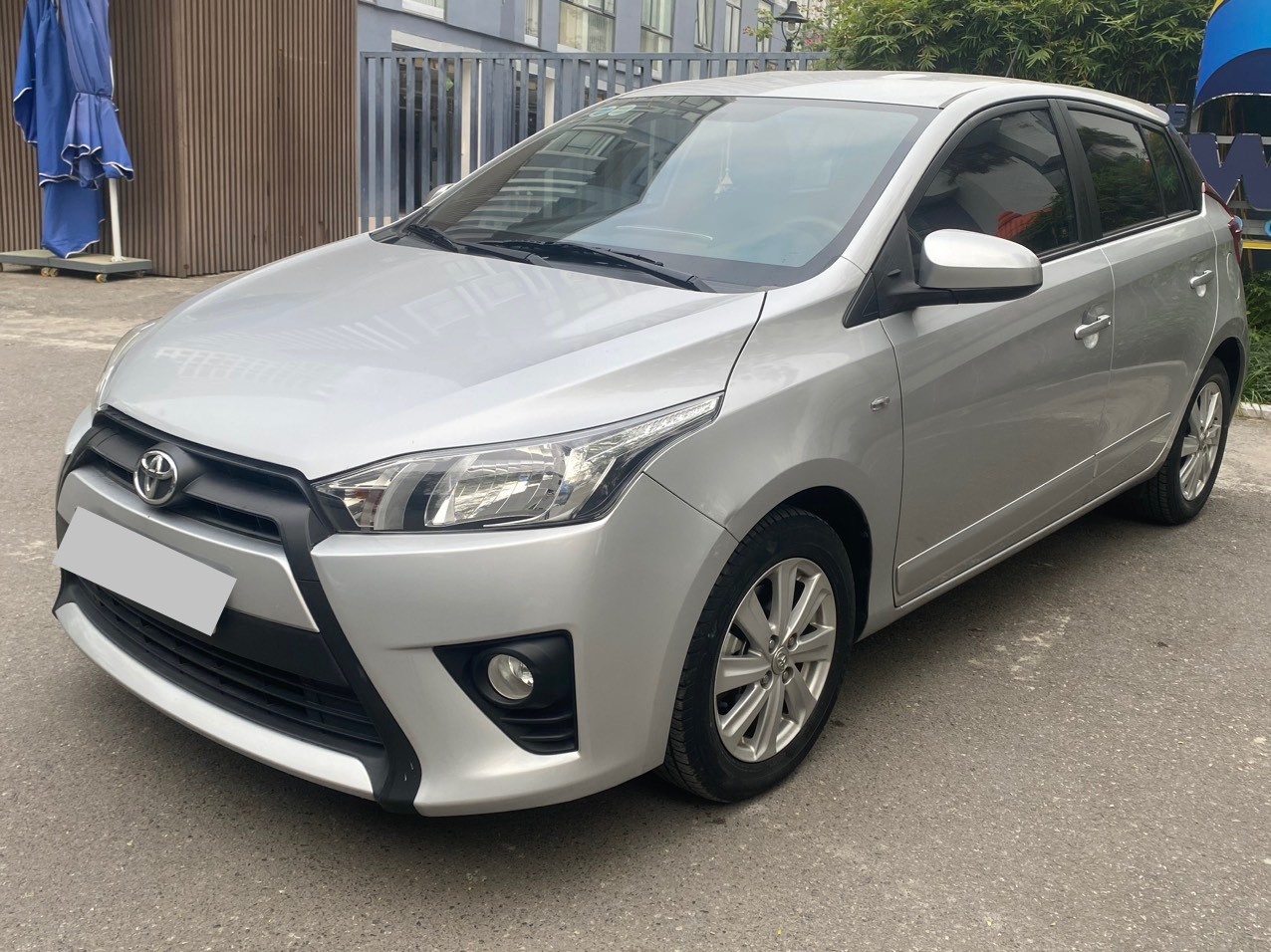 Toyota Yaris 1.5E 2016 màu bạc (Đã bán)