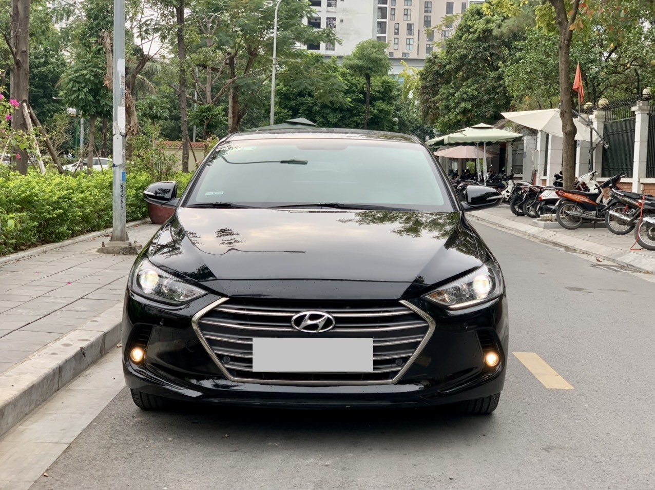 Hyundai Elantra 2.0 GLS AT 2019 màu đen (đã bán)
