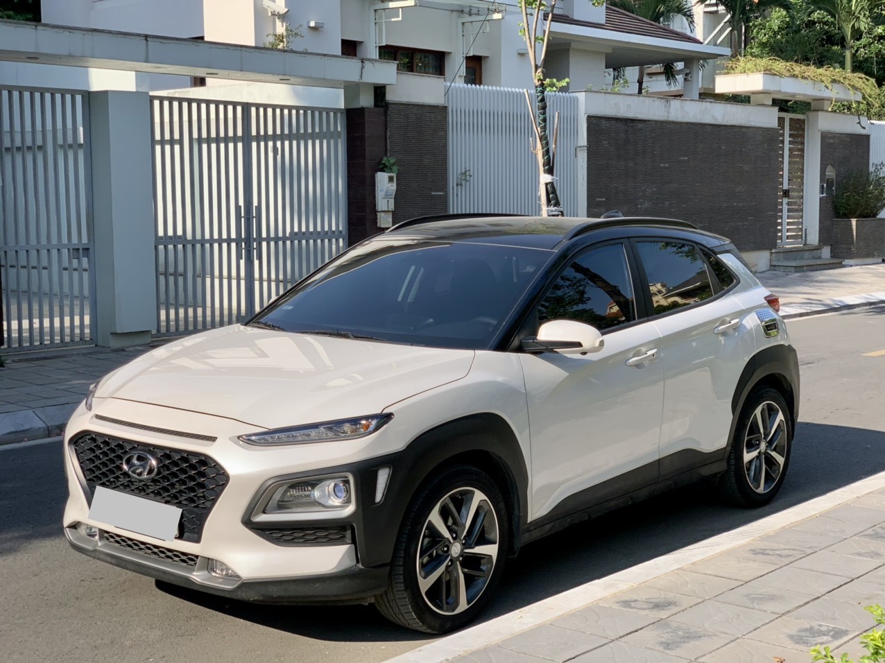 Hyundai Kona 2.0 ATH bản đặc biệt 2020 màu trắng (Đã bán)