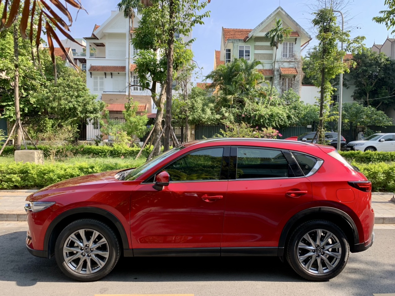 Mazda CX5 Deluxe 2.0 đăng kí lần đầu T12/2021 màu đỏ (Đã bán)