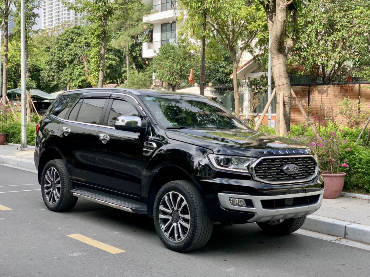 Ford Everest Titanium 4x4 2021 màu đen (Đã bán)