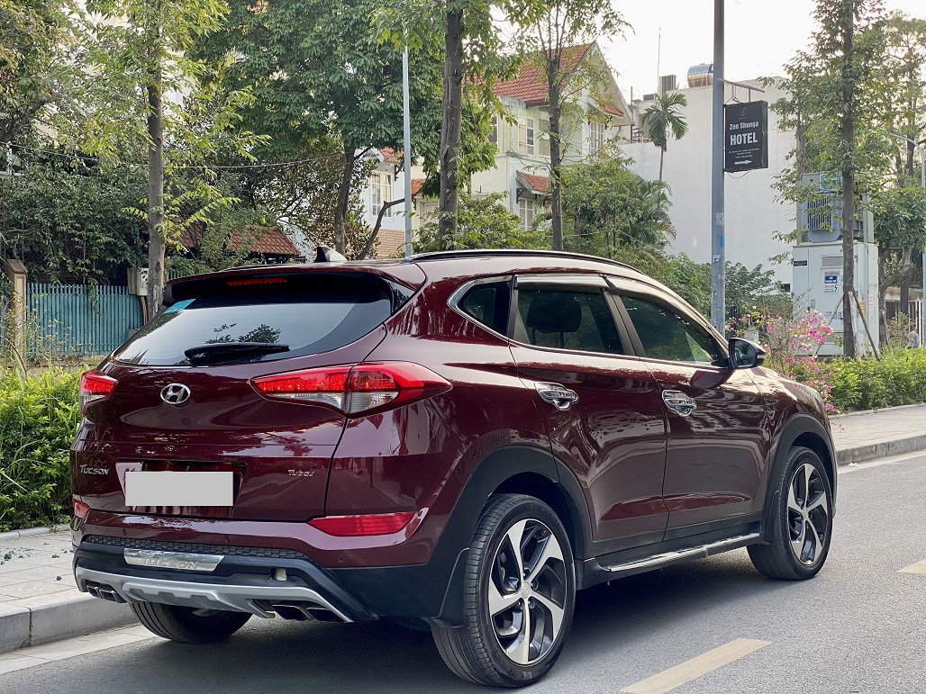 Hyundai Tucson 1.6 Turbo 2018 màu đỏ (Đã bán)