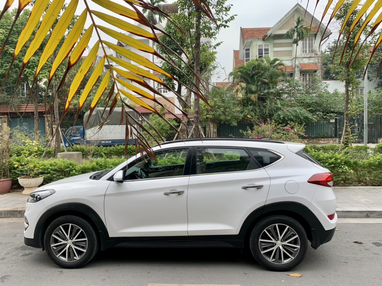 Hyundai Tucson 2.0ATH 2015 màu trắng (Đã bán)