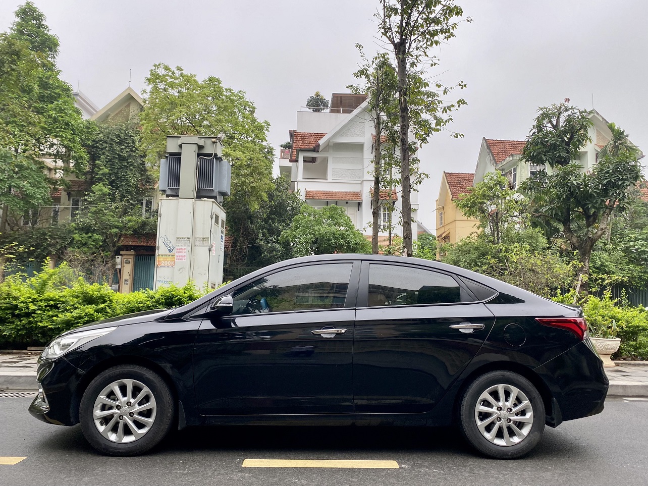 Hyundai Accent 1.4MT 2019 màu đen (Đã bán)