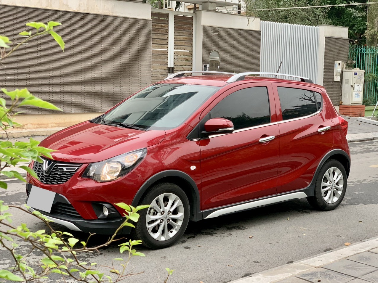 Vinfast Fadil Base 2021 màu đỏ (đã bán)