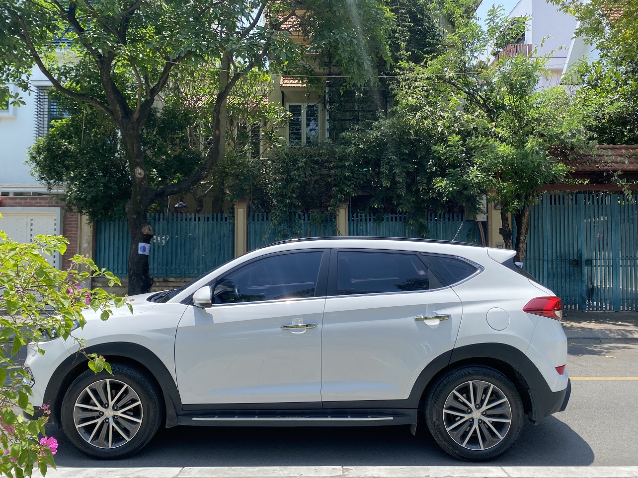Hyundai Tucson 2.0ATH 2016 màu trắng (đã bán)