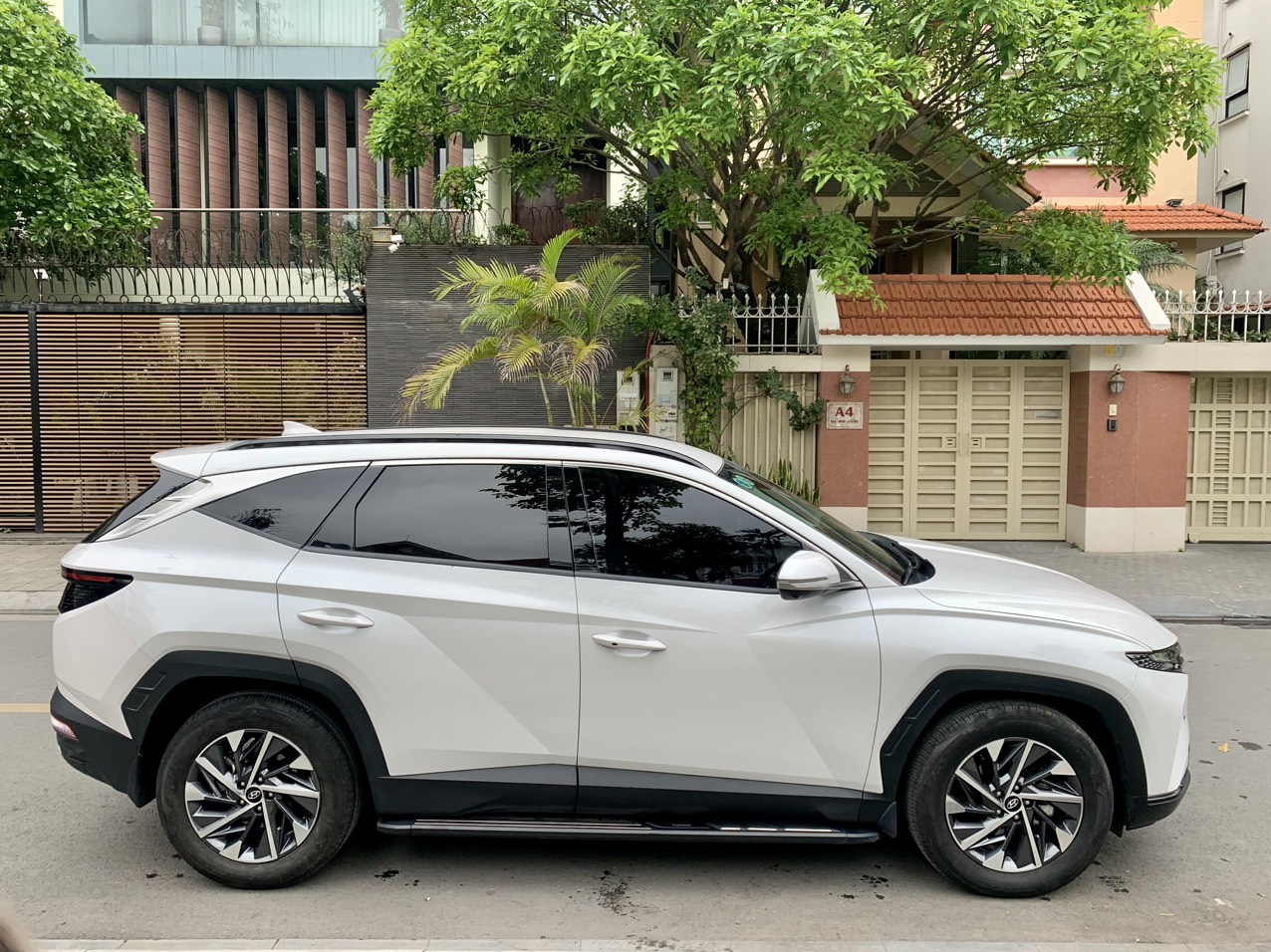 Hyundai Tucson 2.0D 2022 màu trắng (Đã bán)