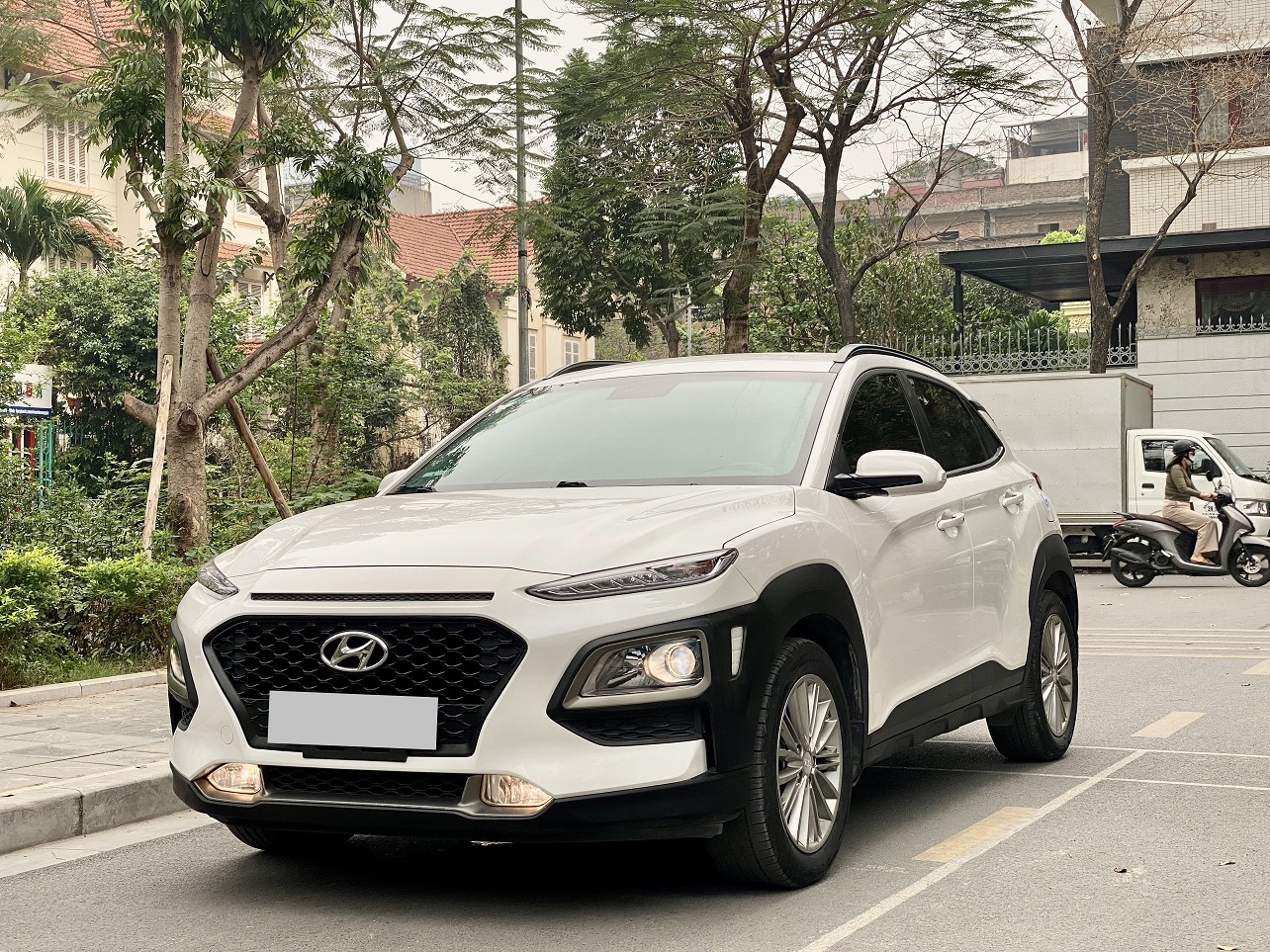 Hyundai Kona 2.0 AT 2018 màu trắng (Đã bán)