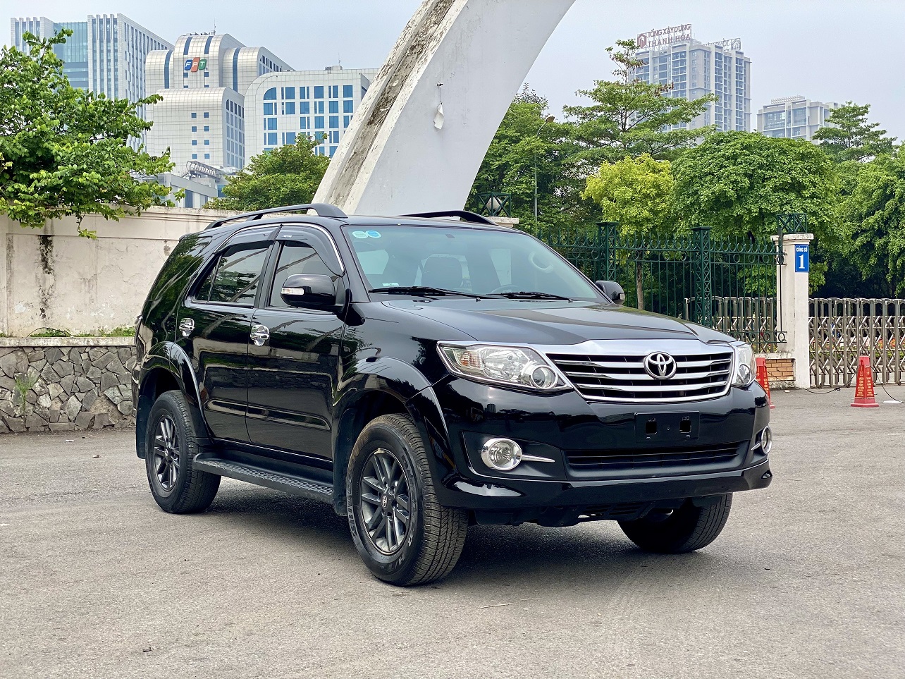 Toyota Fortuner 2.7V 4x2 2015 (đã bán)