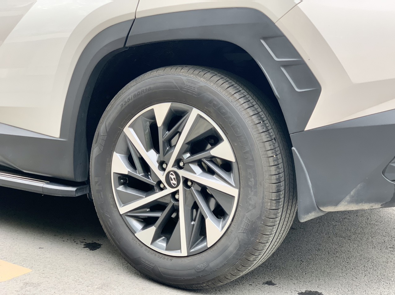 Hyundai Tucson 2.0D 2022 màu trắng (Đã bán)