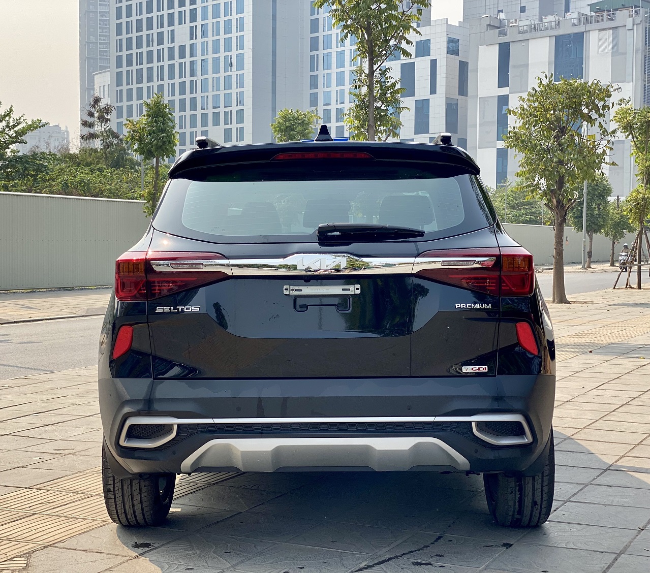 Kia Seltos 1.4 Preminum 2021 màu đen (Đã bán)