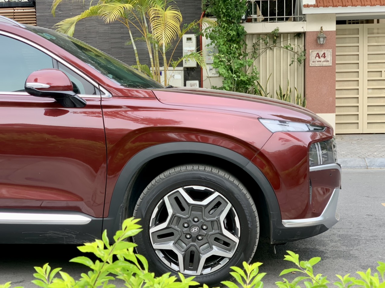 Hyundai Santafe full xăng cao cấp 2.5L 2022 màu đỏ (Đã bán)