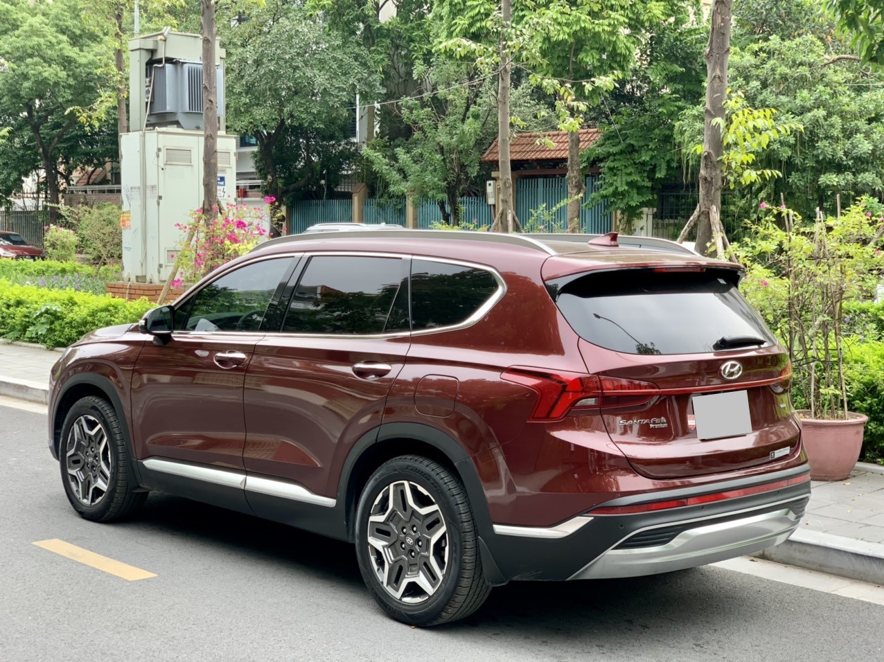 Hyundai Santafe full xăng cao cấp 2.5L 2022 màu đỏ (Đã bán)