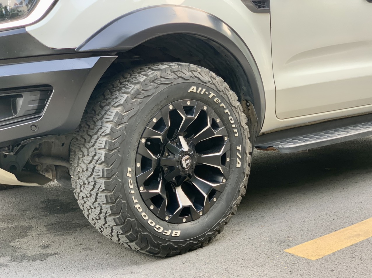 Ford Ranger Wildtrak 3.2L 4x4 AT 2017 màu trắng (Đã bán)