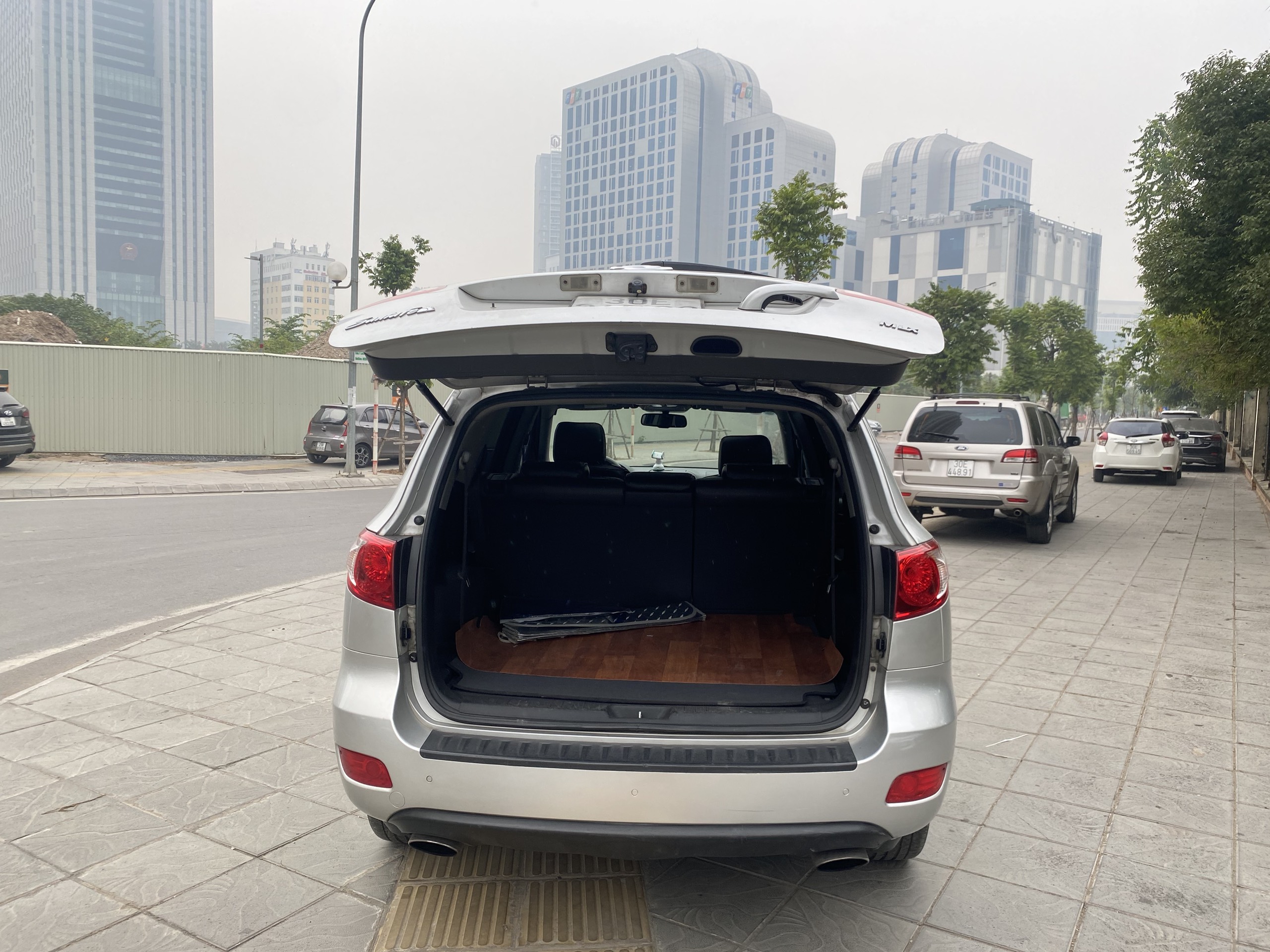 Hyundai Santafe MLX 2.0L 2009 màu bạc (Đã bán)