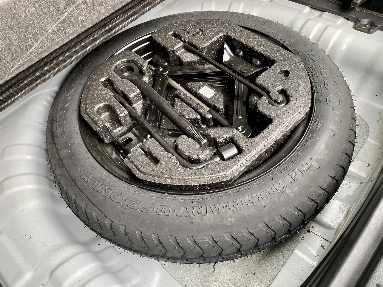 Hyundai Kona 2.0 AT 2018 màu trắng (Đã bán)