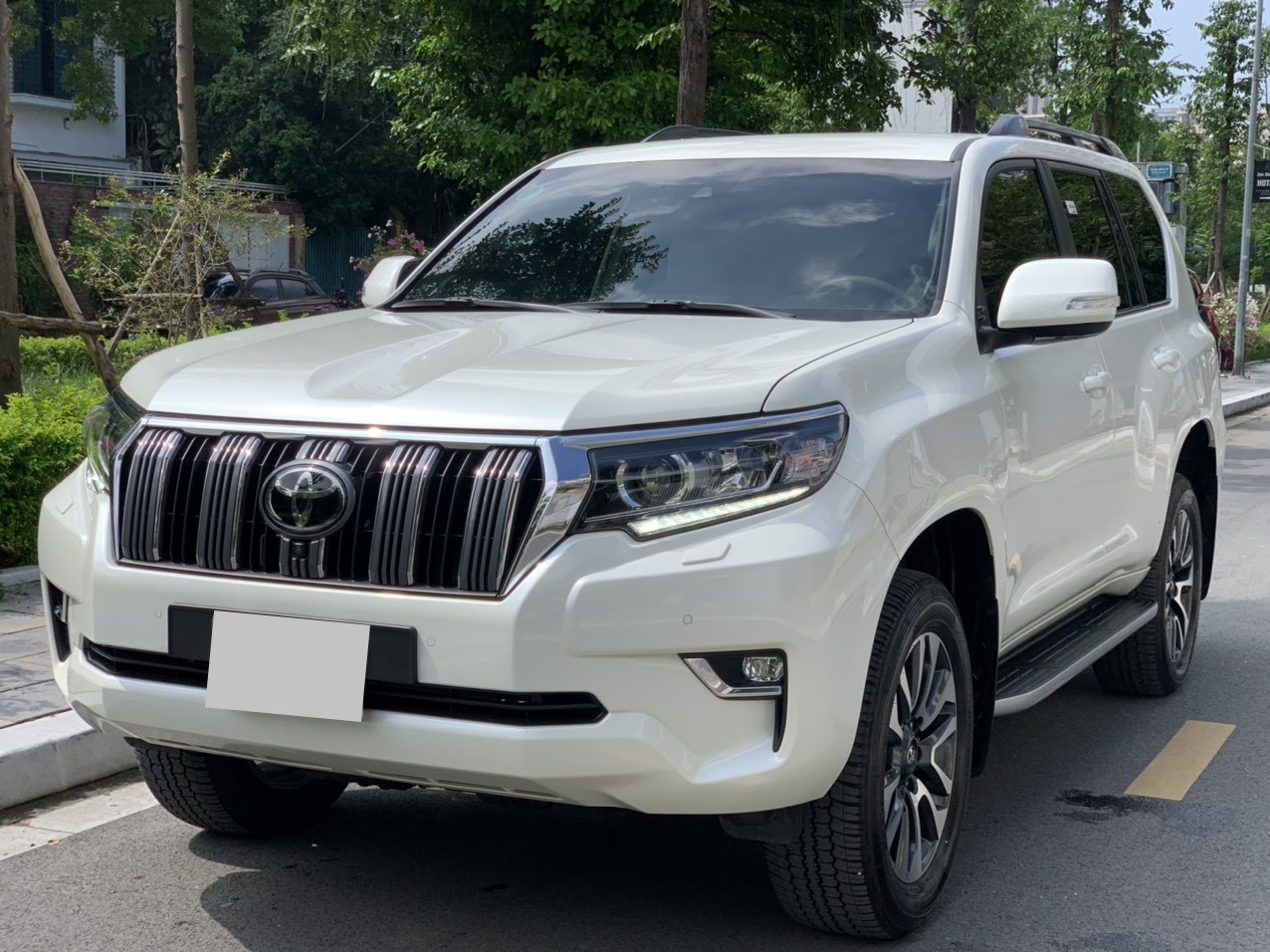 Toyota Land Cruiser Prado 2.7L 2021 màu trắng (đã bán)