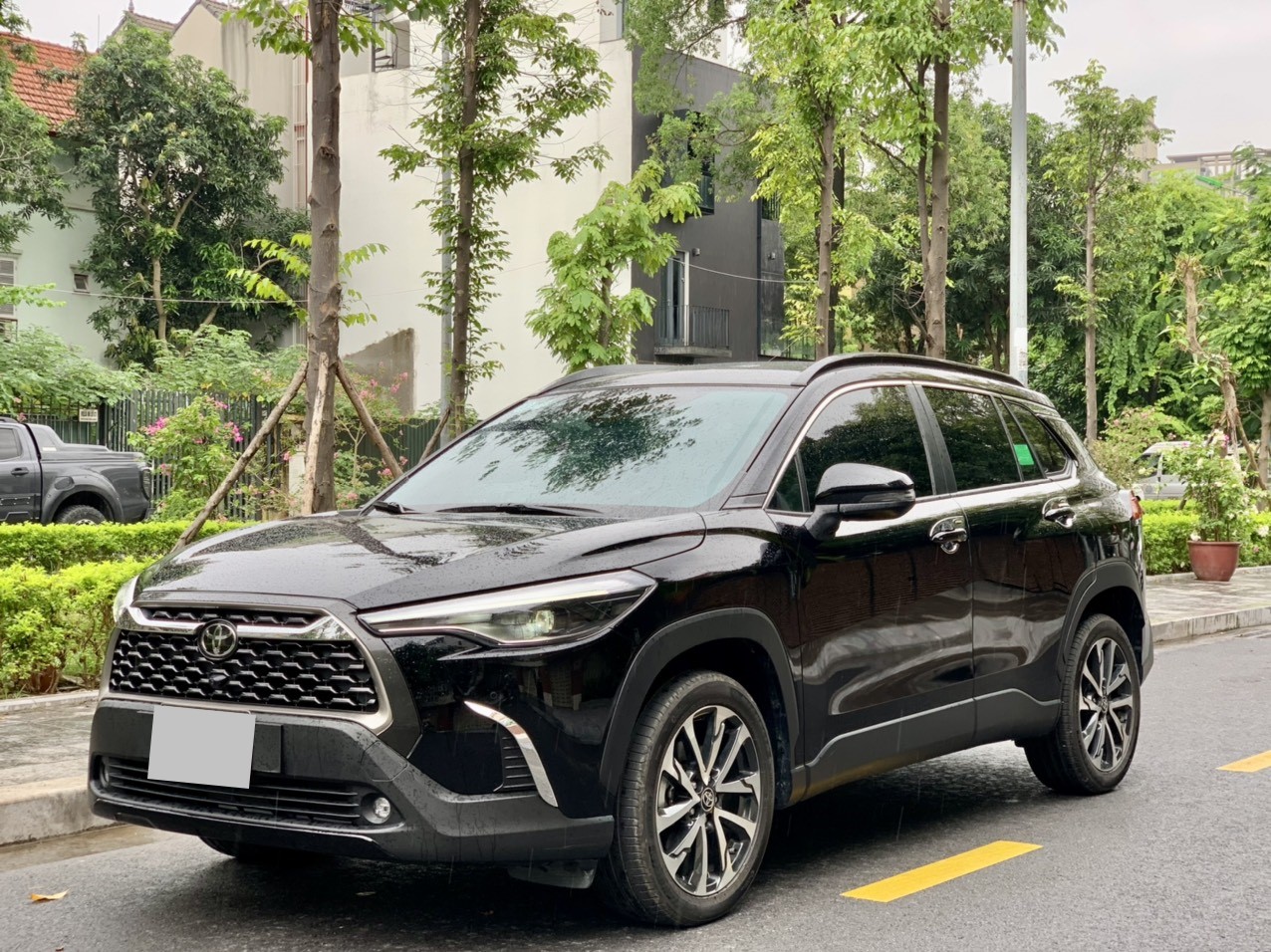 Toyota Corolla Cross 1.8V 2022 màu đen biển tỉnh (Đã bán)