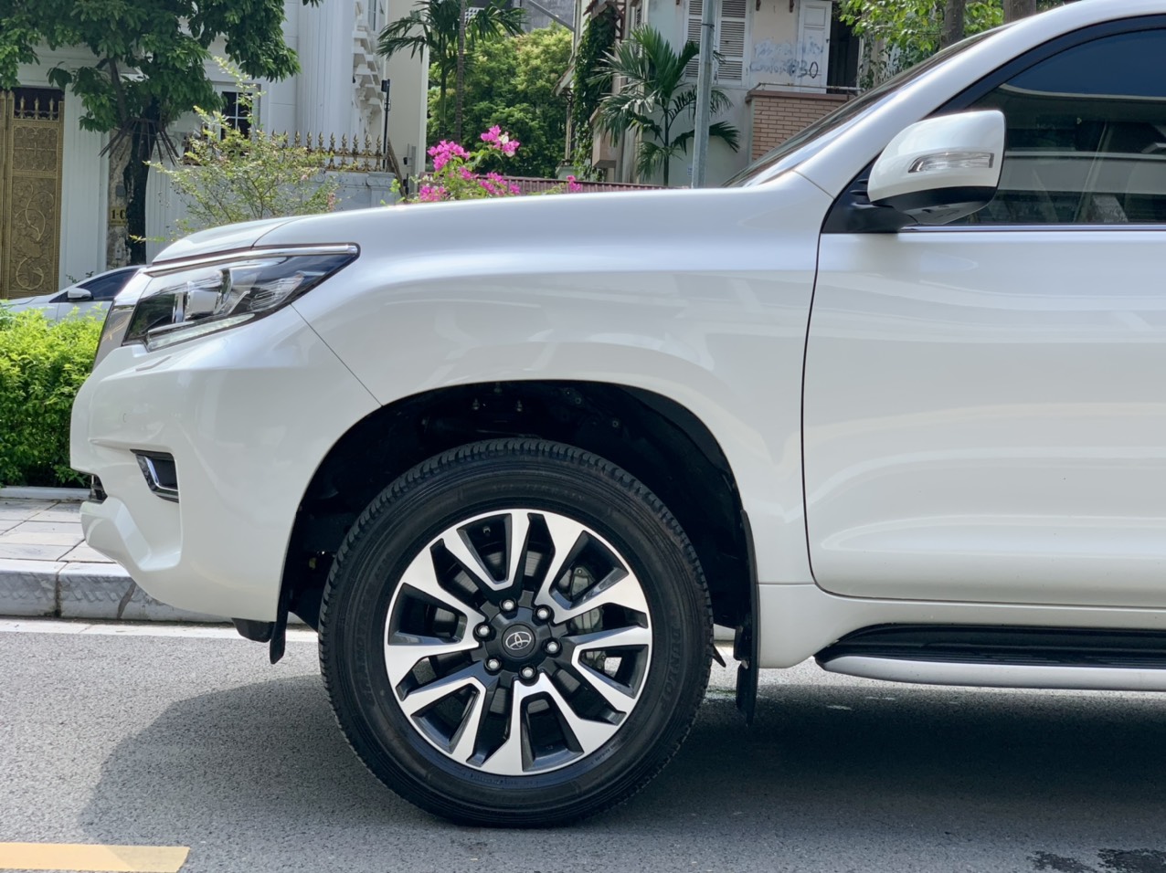 Toyota Land Cruiser Prado 2.7L 2021 màu trắng (đã bán)