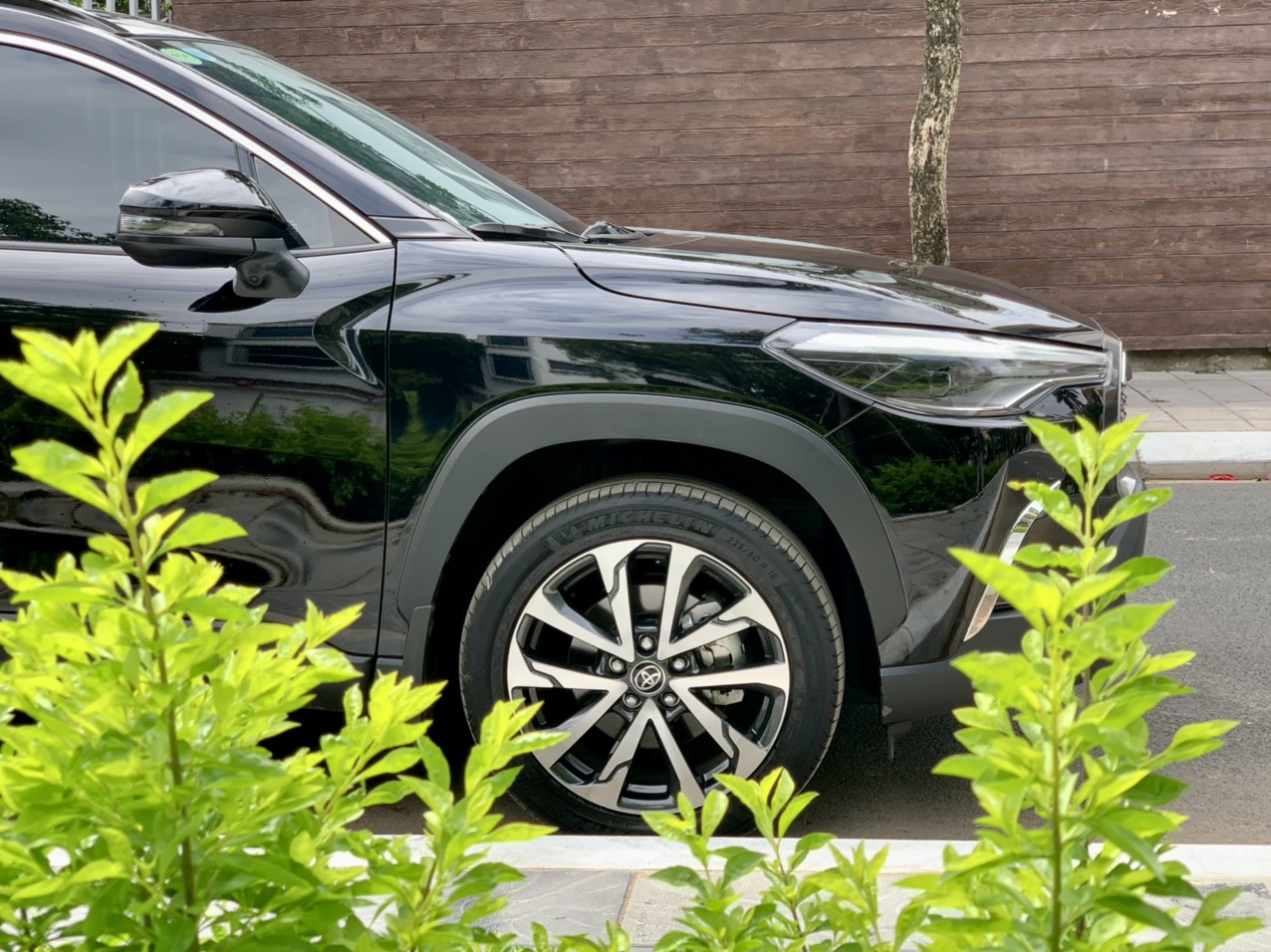 Toyota Corolla Cross 1.8V 2021 màu đen (Đã bán)