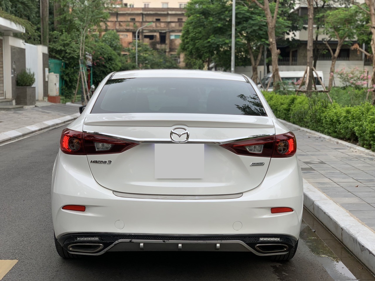 Mazda 3 1.5AT màu trắng 2018 (đã bán)