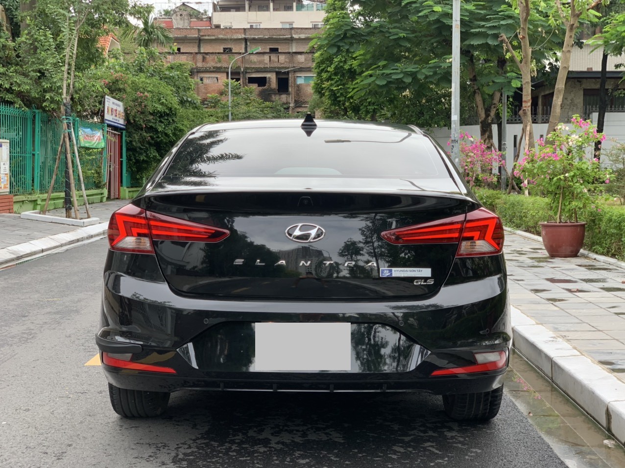 Hyundai Elantra 2.0AT 2020 màu đen (Đã bán)