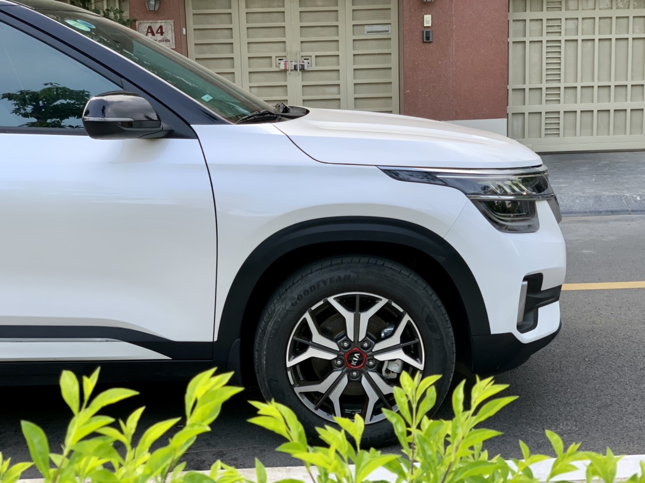 Kia Seltos 1.4 Preminum 2020 màu trắng (Đã bán)