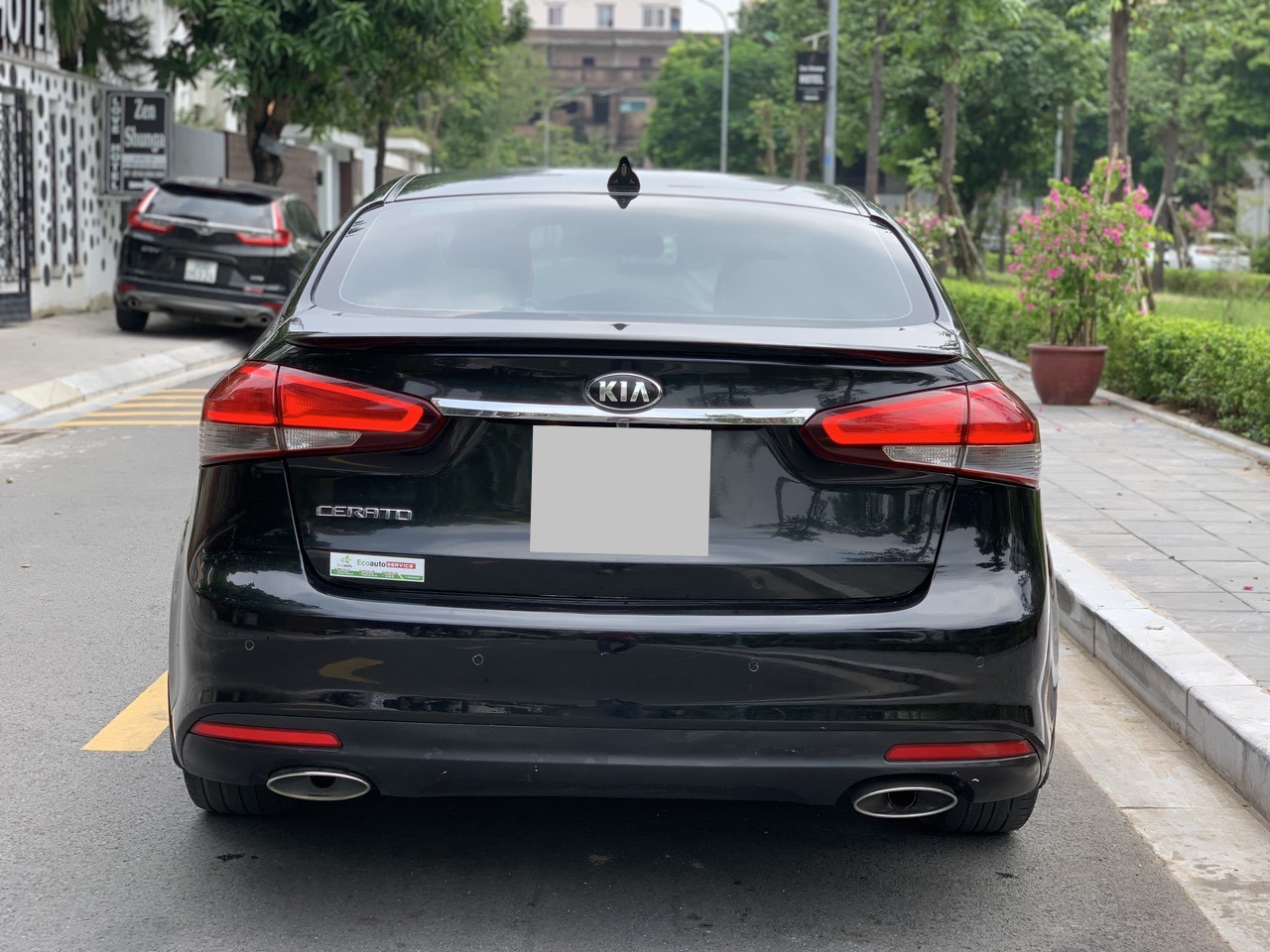 Kia Cerato 1.6AT 2017 màu đen (Đã bán)