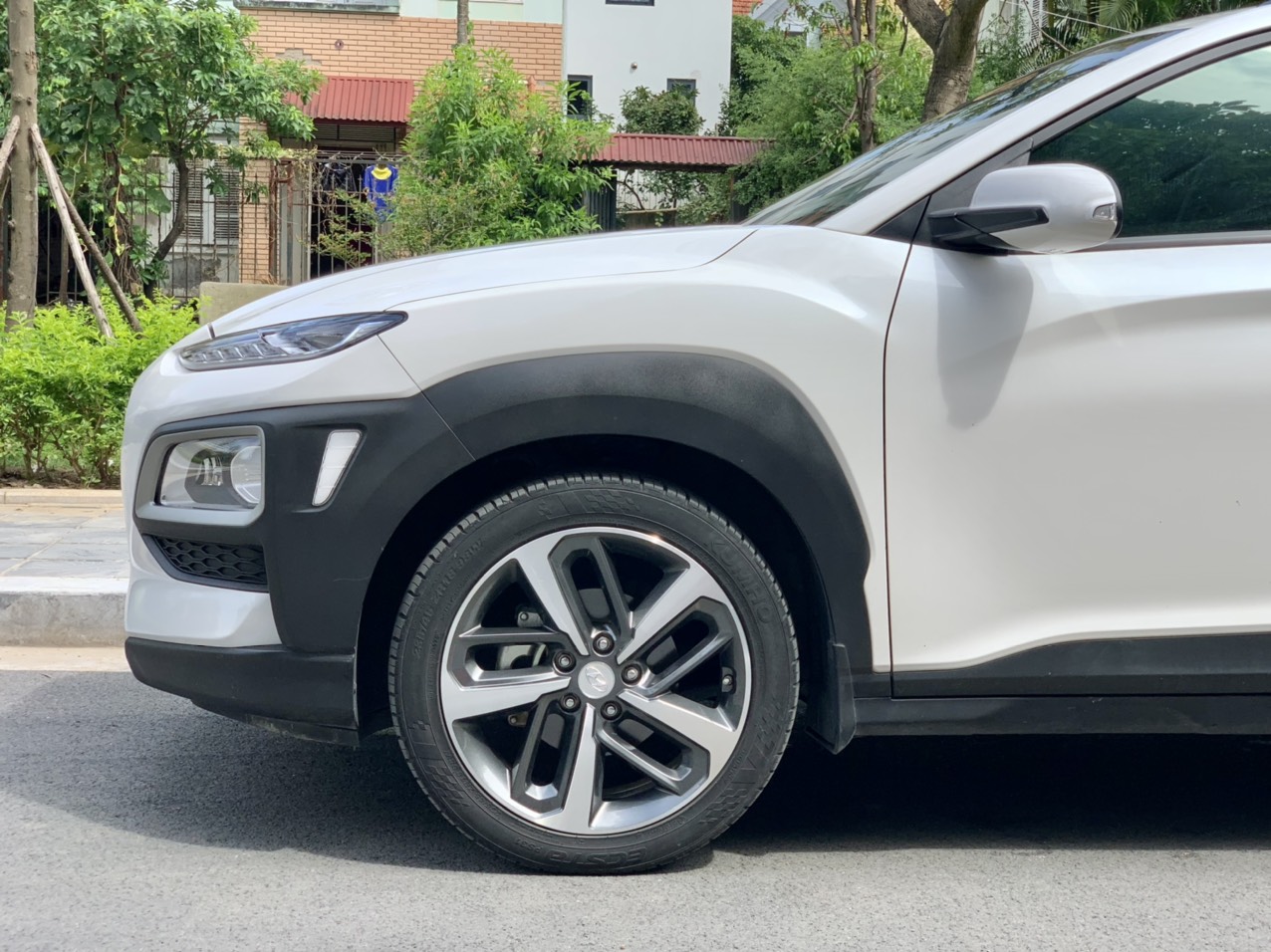 Hyundai Kona 2.0ATH 2020 màu trắng (Đã bán)