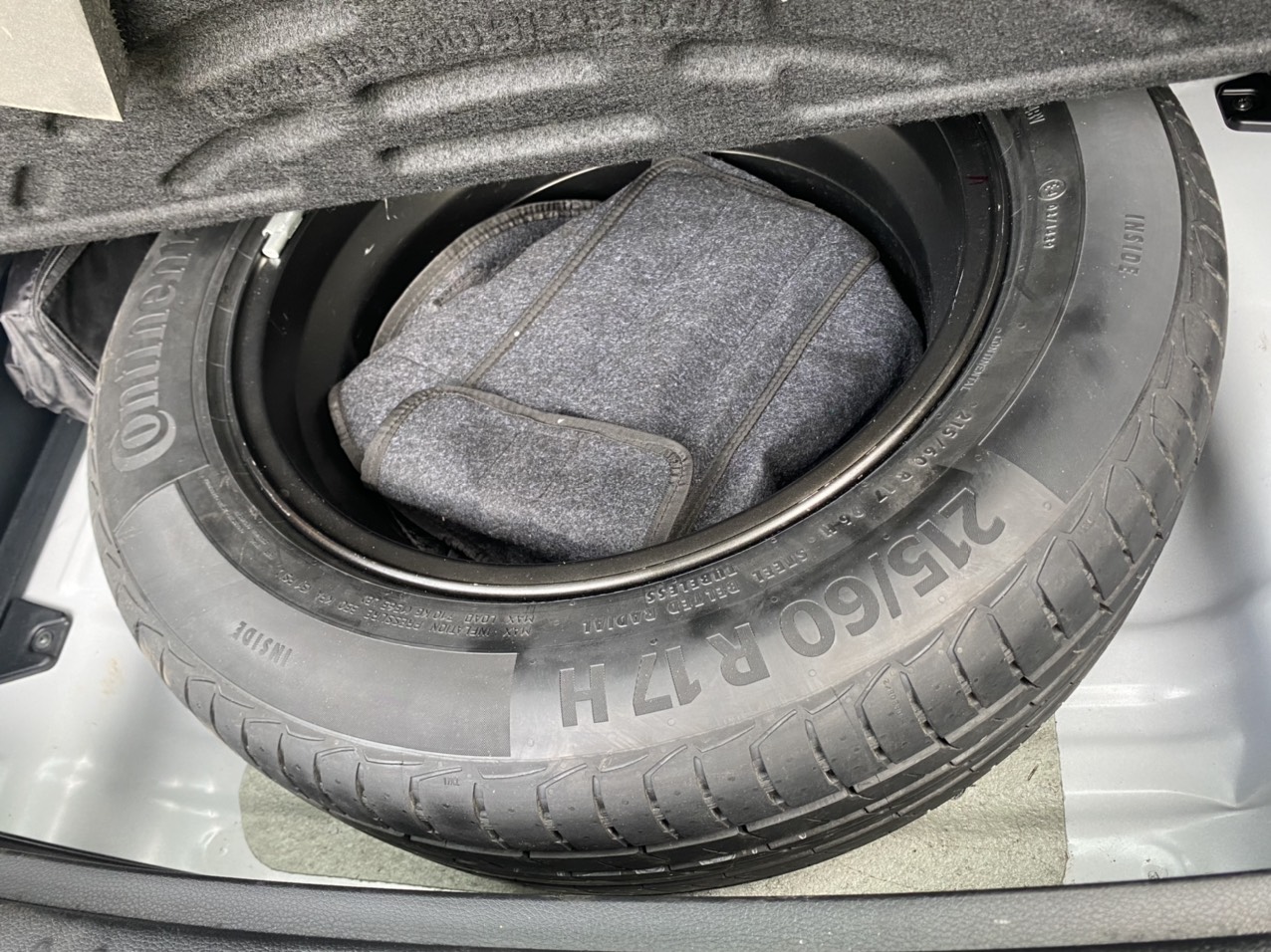 Kia Seltos 1.4 Preminum 2021 màu trắng (Đã bán)