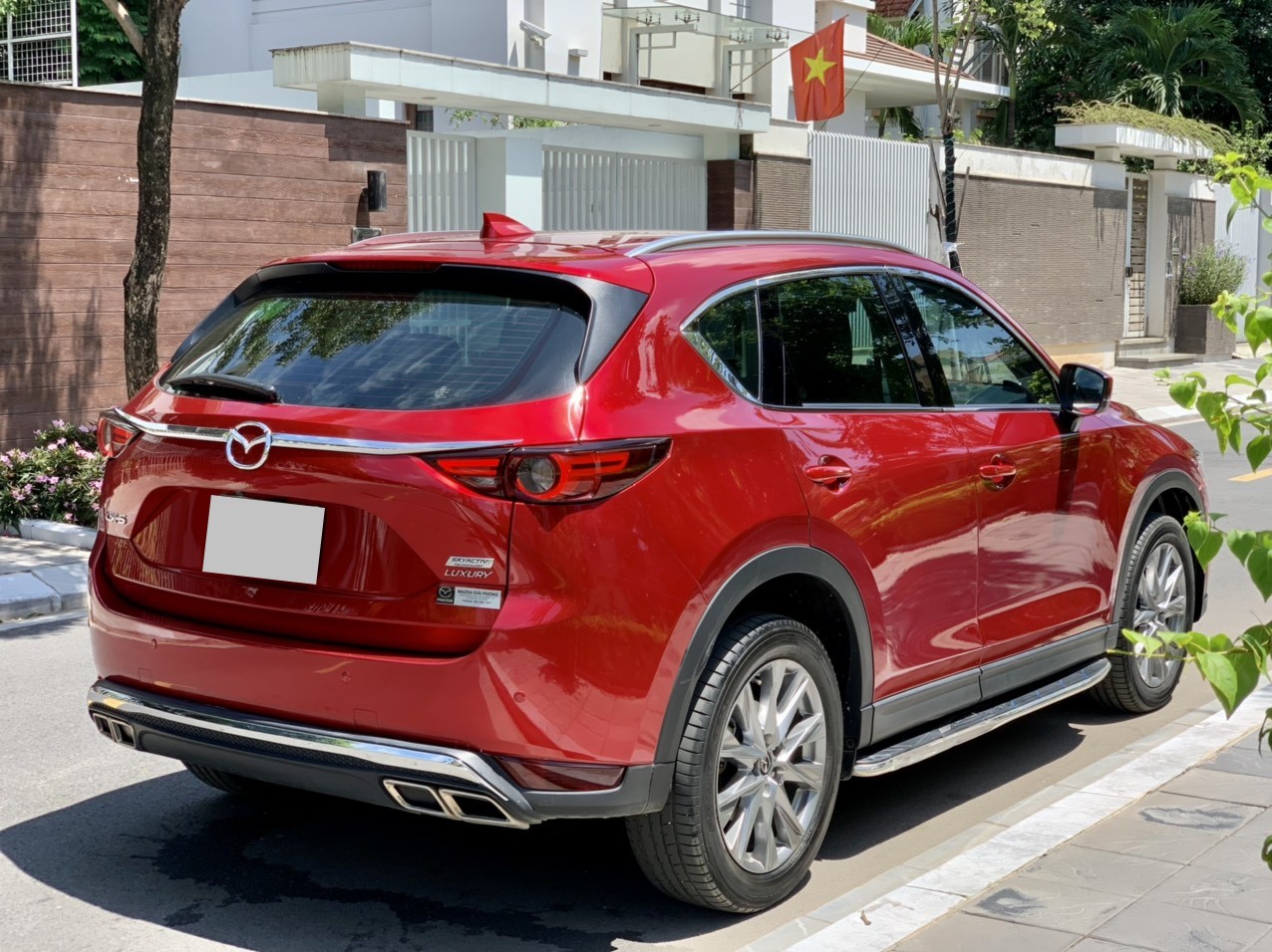 Mazda CX5 2.0 Luxury 2021 màu đỏ pha lê (đã bán)
